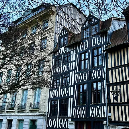 Au Coeur Du Quartier Historique Апартаменты Руан